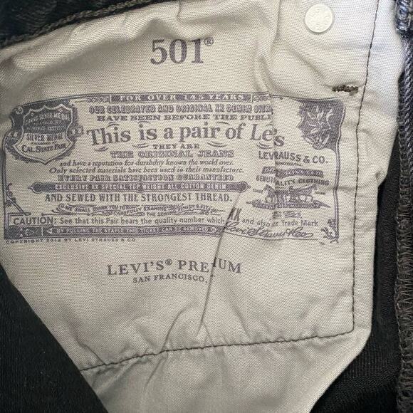 Levi's Premium 501  sz 26 gray distressed‎ jean shorts - Picture 10 of 10
